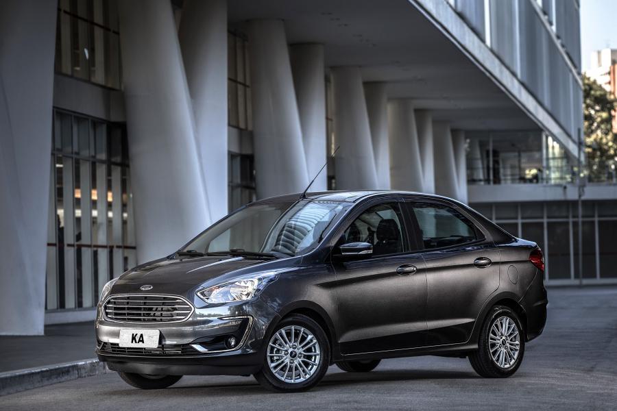  Ford Ka Titanium Sedan 2018 года  (LA) (фото 1 из 19)